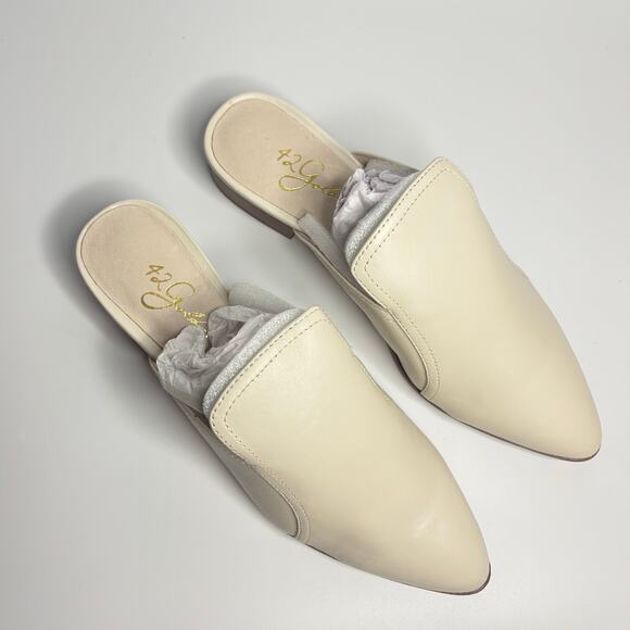 42 GOLD by Chinese Laundry Rue Pointed Toe | Mercari 42 GOLD by Chinese Laundry Rue Pointed Toe Mules in Ecru Soft Leather